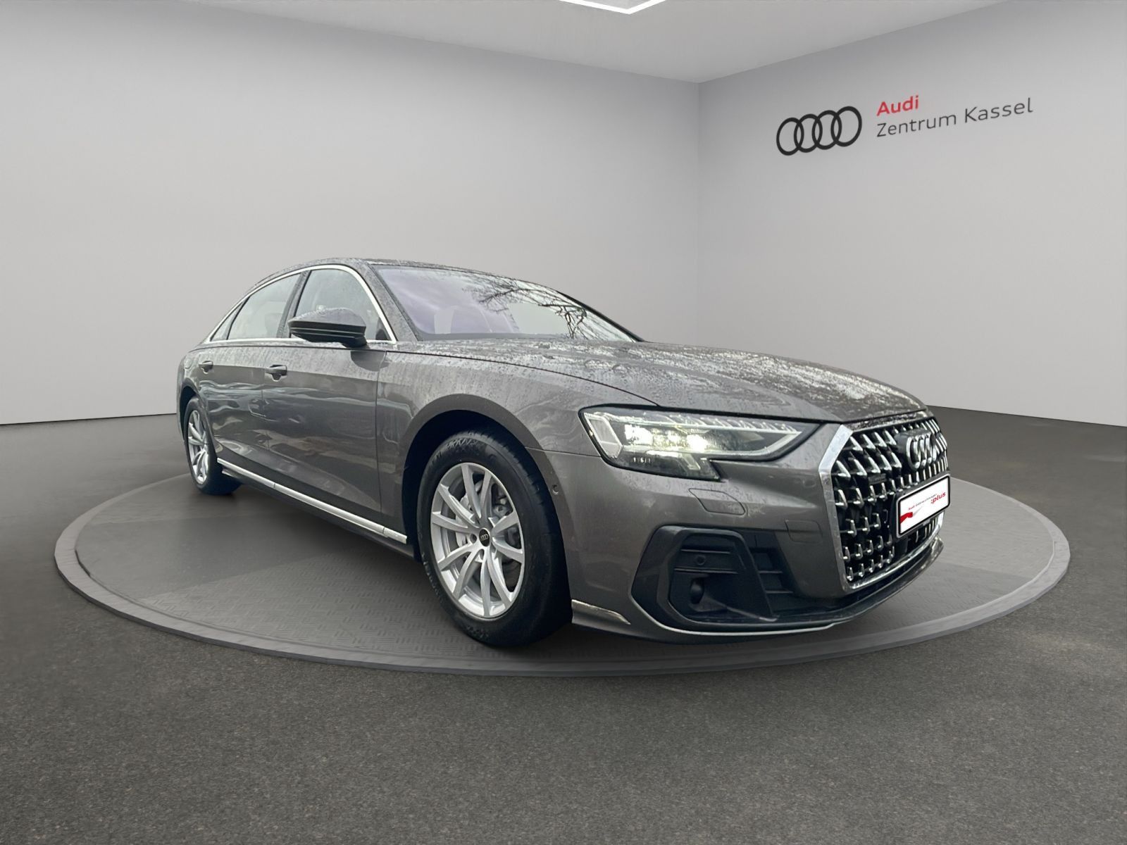 Audi A8 - Bild 9