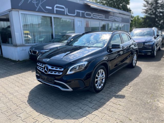 Mercedes-Benz GLA 180|1.Hand|T-Leder|Navi|LED-Scheinwerfer|SHZ