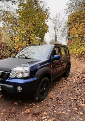 Nissan X-TRAIL 4x4 voll Ausstattung fahrbe...