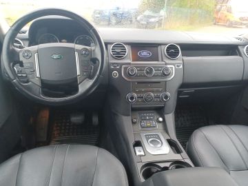 Land-Rover Discovery - 4