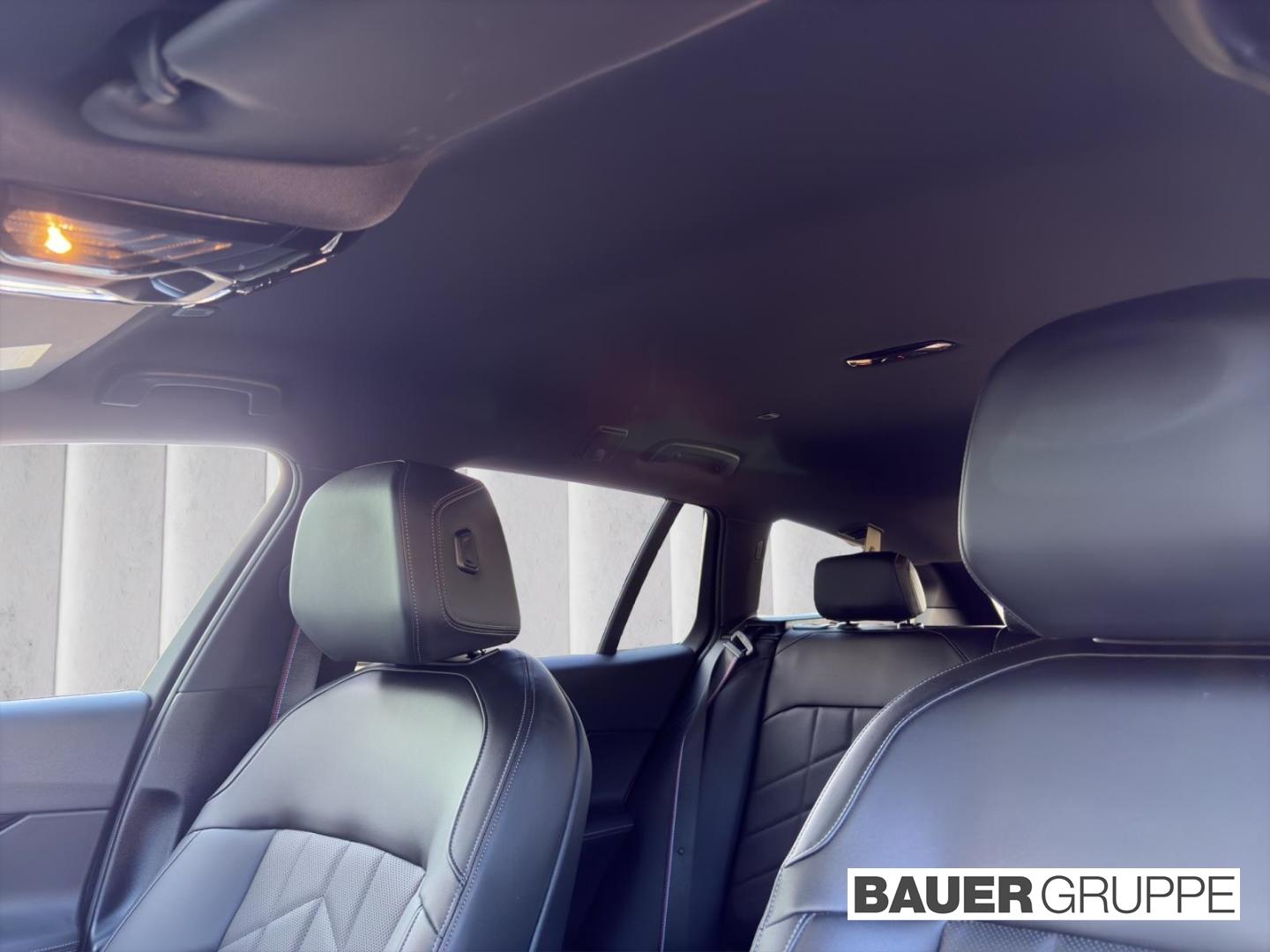 BMW 530 e M Sport Touring Park-Assistent Sportpaket 