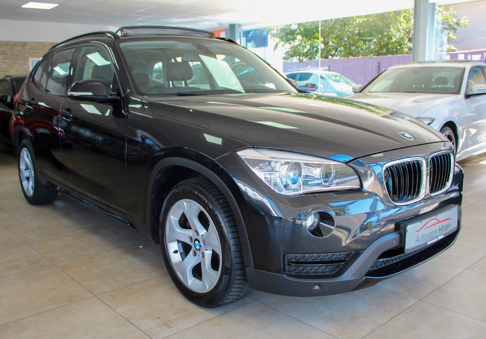 BMW X1 xDrive 18d Panorama Sport Line Navi Leder 2Hd