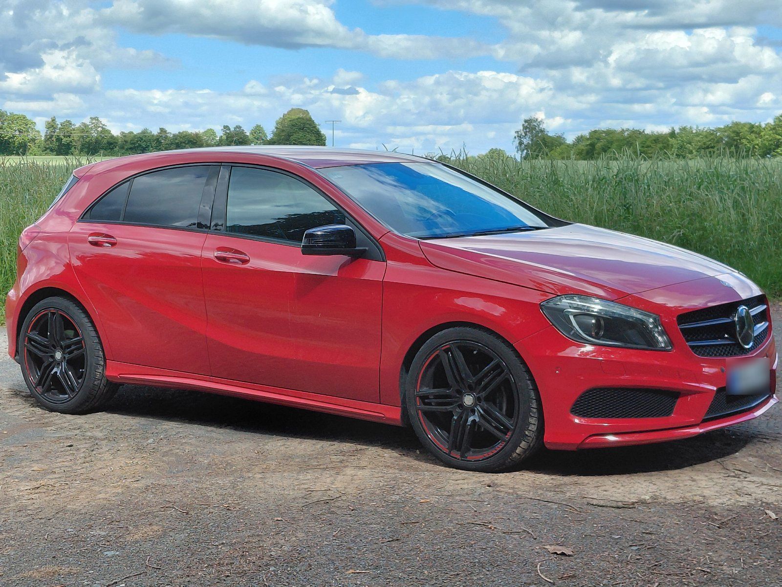 MERCEDES-BENZ Top gepflegter Benz     -     AMG Paket