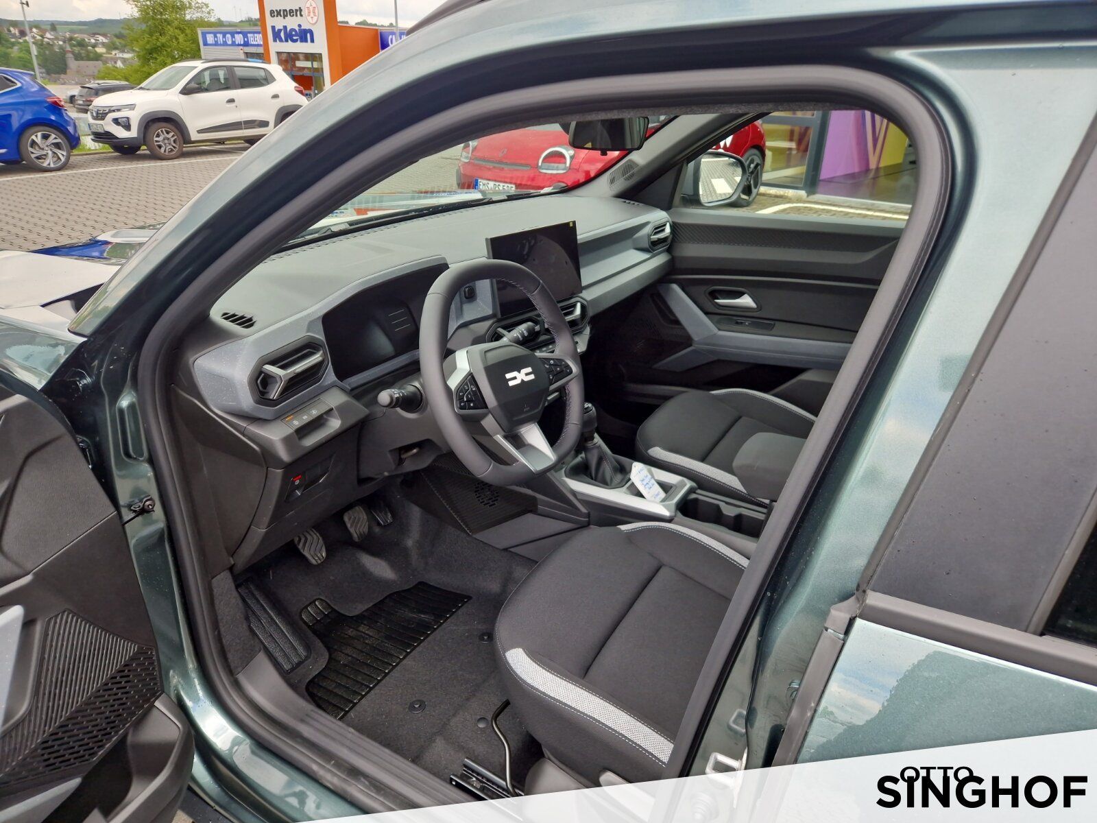Fahrzeugabbildung Dacia New Duster Journey mild hybrid 140