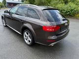 Audi A4 Allroad 2.0 TFSI S tronic quattro - - Audi A4 Allroad aus 2011