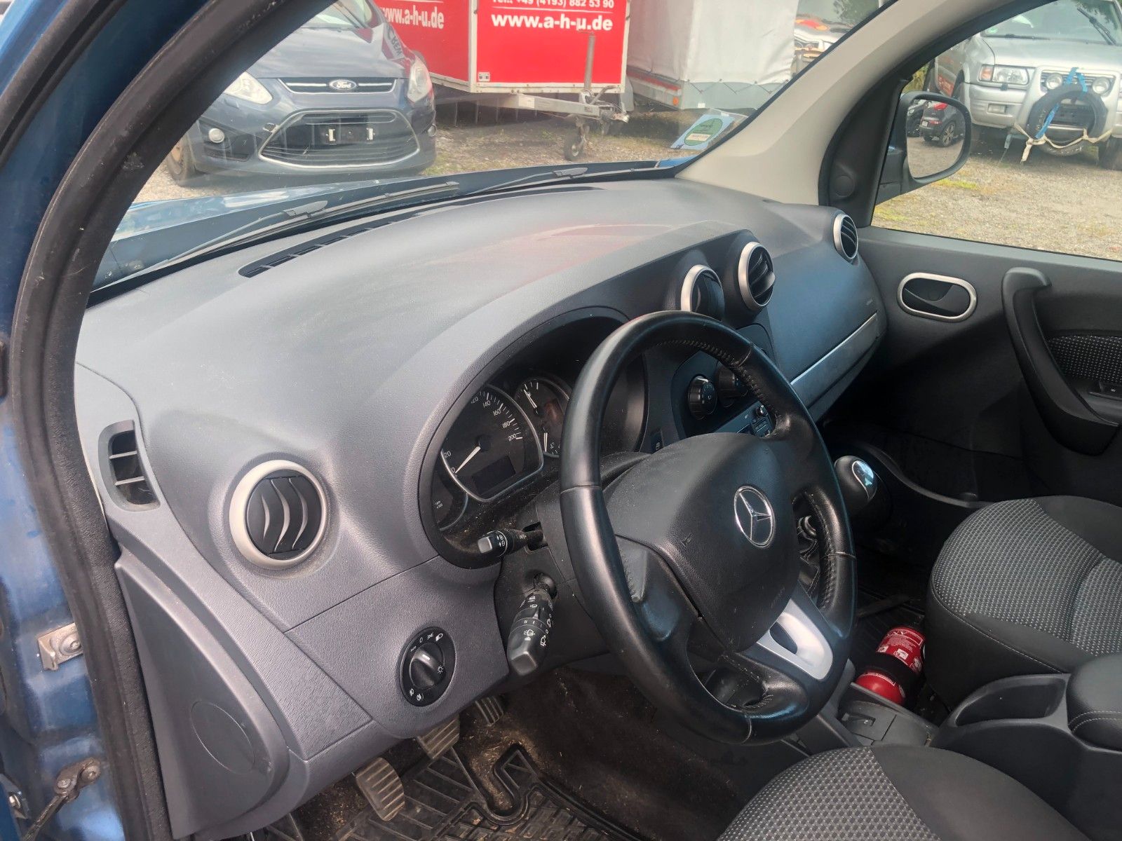 Fahrzeugabbildung Mercedes-Benz Citan Kombi 111 CDI lang Wildschaden