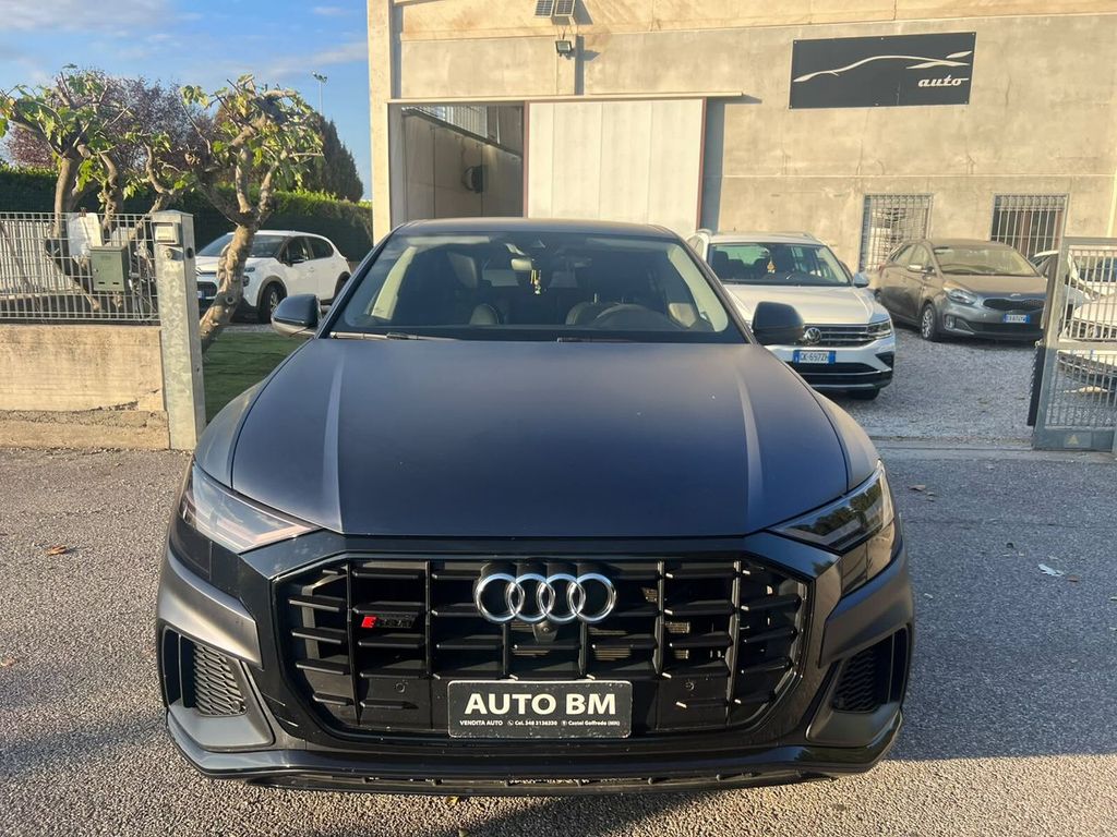 Image of Audi Q8