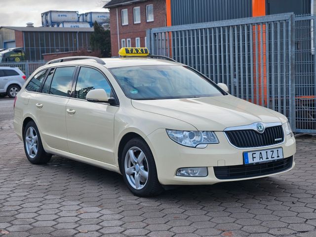 Skoda Superb 1.6 TDI Ideal für Taxiunternehmen Folie