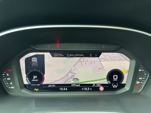 Q3 35 TFSI advanced SITZHEIZUNG AHK ACC