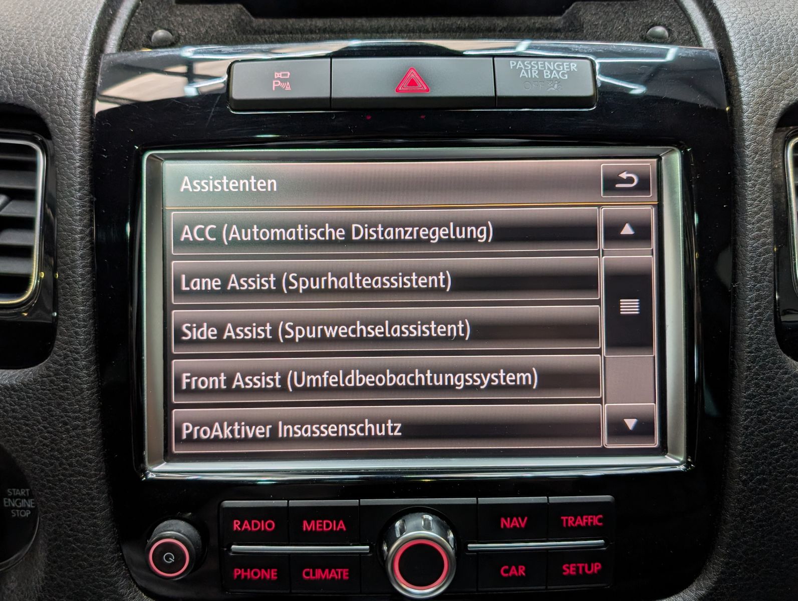 Fahrzeugabbildung Volkswagen Touareg 3.0 TDI BMT StandHzg. Cam Pano ACC AHK