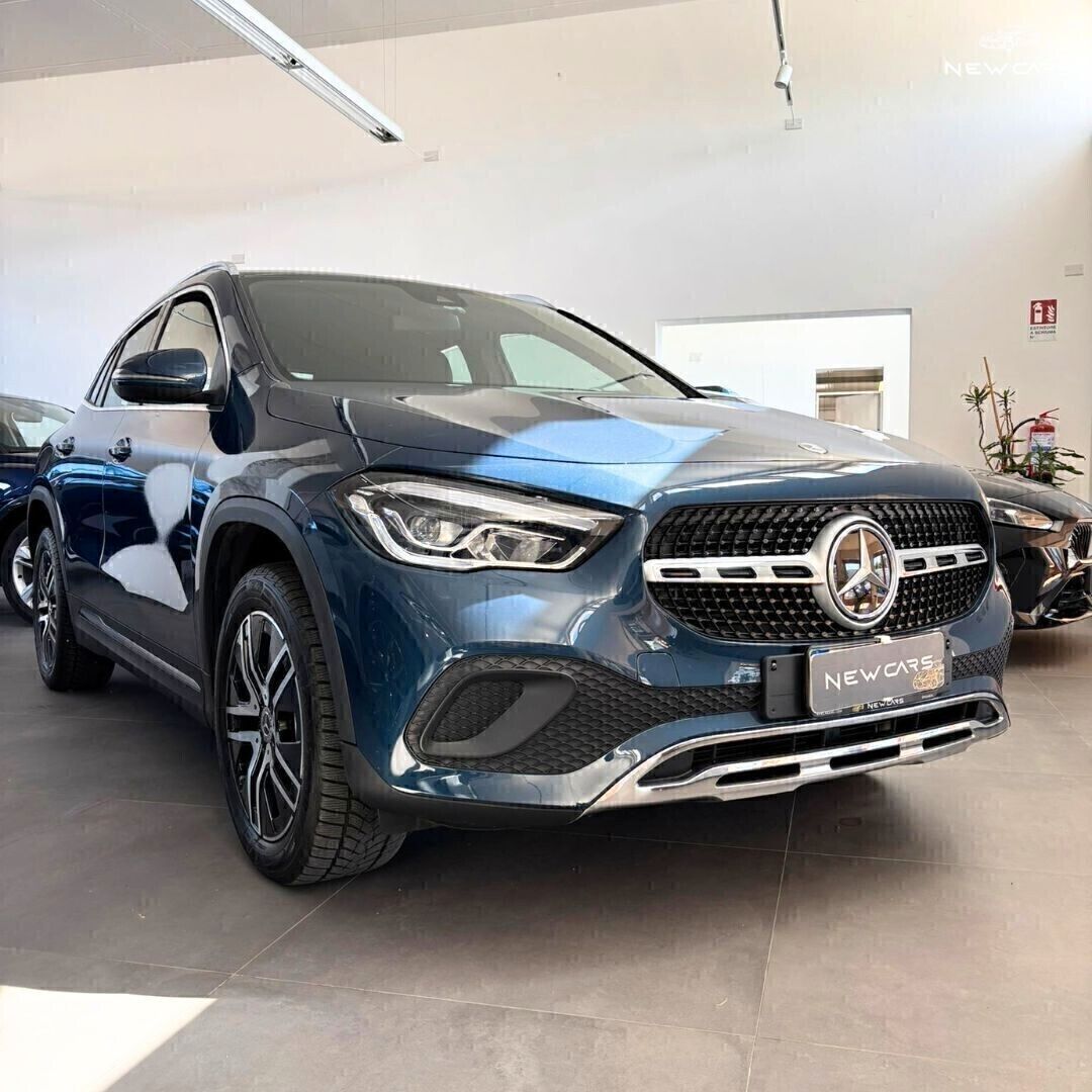 Mercedes-Benz Mercedes-benz GLA 220 d Automatic 4Matic Sport P imagem 3
