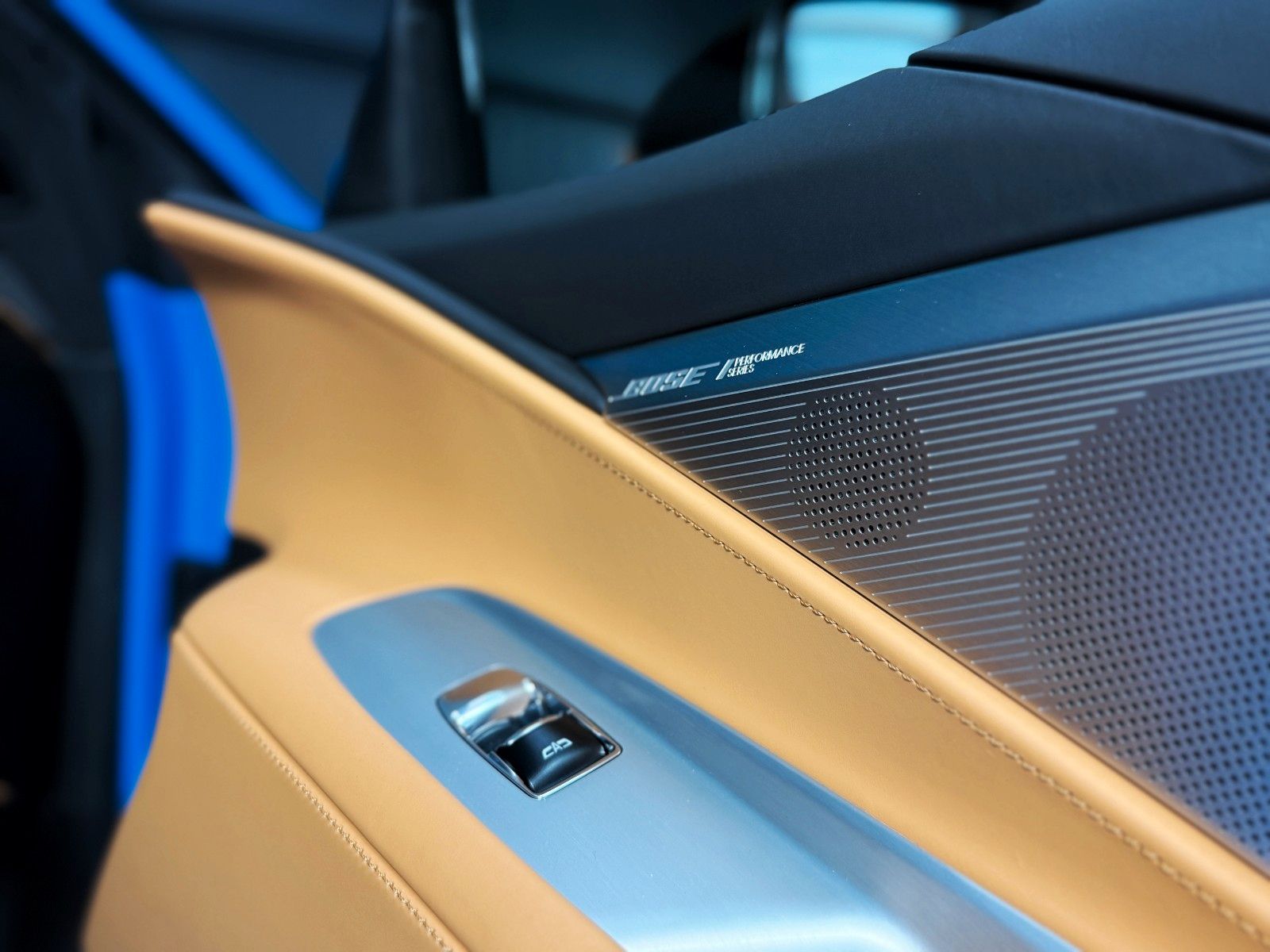Fahrzeugabbildung Corvette C8 Stingray 3LT Z51 Performance + 1. Hand + Bose