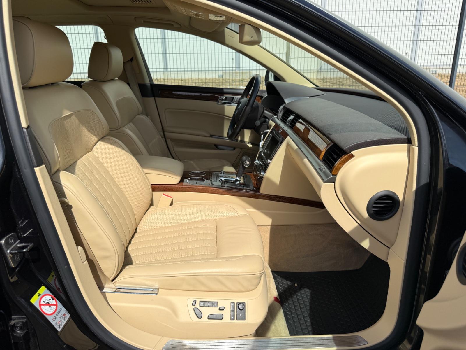 Volkswagen Phaeton 3.0 V6 TDI 4Motion*Dynaudio*Schiebedach*