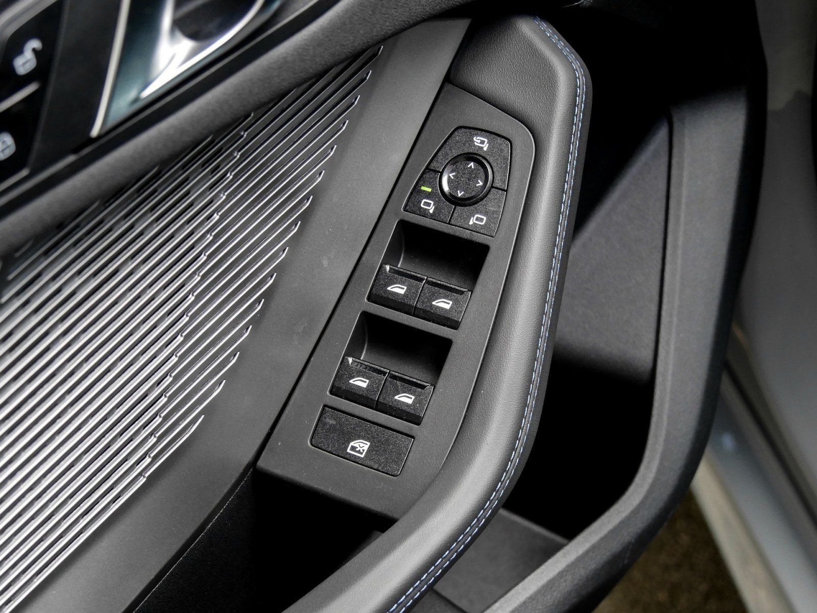 BMW 118 - Bild 13