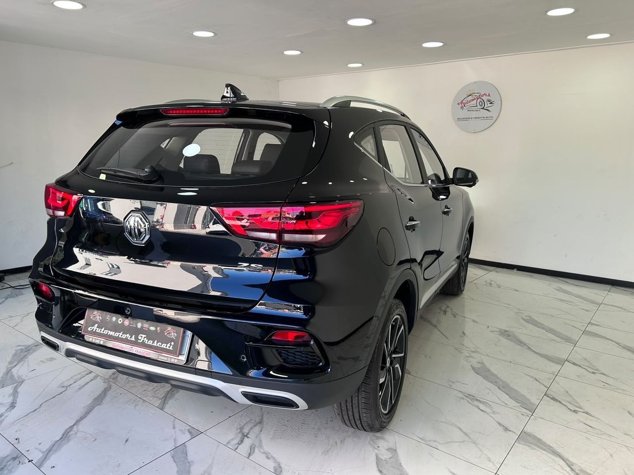 MG ZS