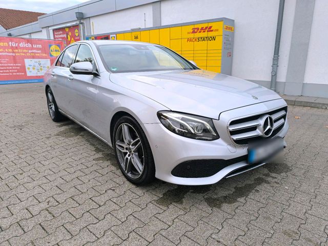 MERCEDES-BENZ E200 2018 Model