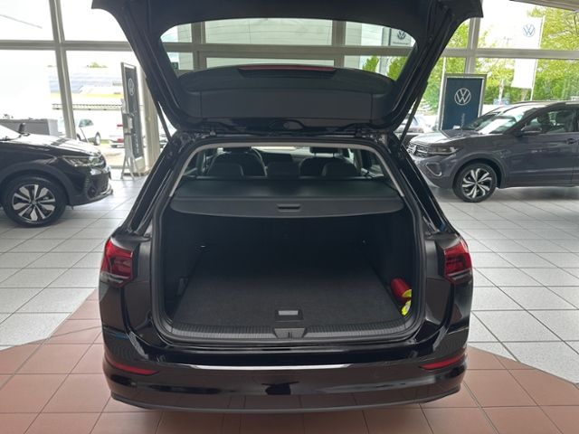 Fahrzeugabbildung Volkswagen Golf Var. Life 2.0 TDI DSG KLIMA LED NAVI KAMERA