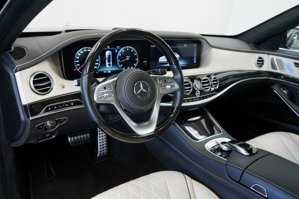 Mercedes Benz S 560