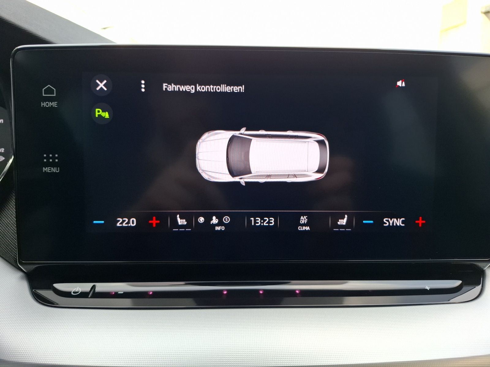 Fahrzeugabbildung SKODA Octavia Combi TDI First-Edition DSG Matrix Navi