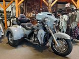 Harley-Davidson Tri Glide Ultra - HARLEY-DAVIDSON BENZIN TRIKE TRI GLIDE