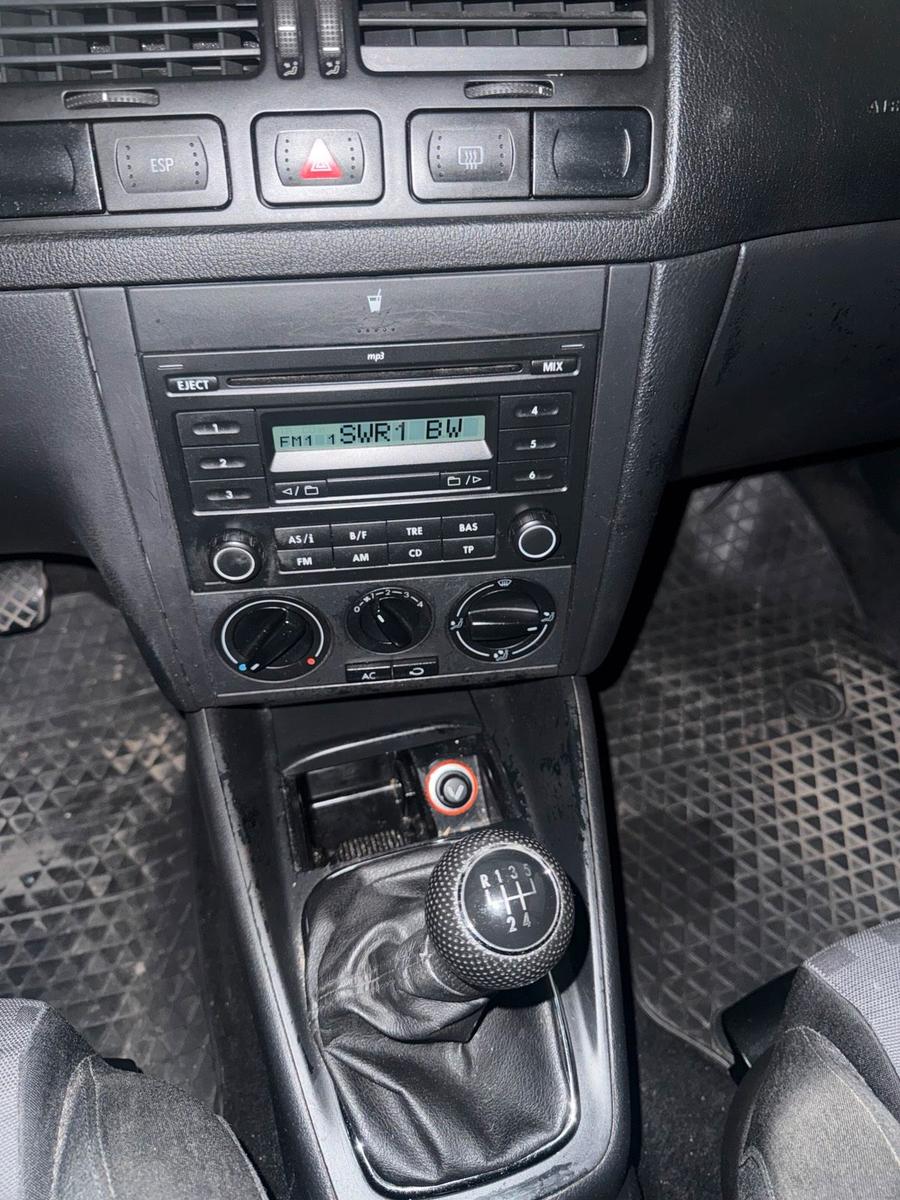 Volkswagen Golf 2006 — photo 8