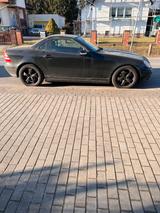Mercedes-Benz Mercedes SLK Cabrio Kompressor 200 Automatik - Mercedes-Benz 200 aus 2001