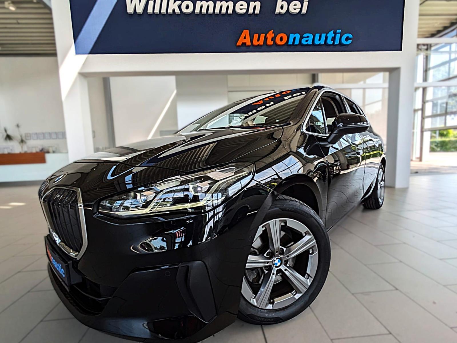 BMW 218d Active Tourer NAVI PARKPAKET SITZHZ LED AHK