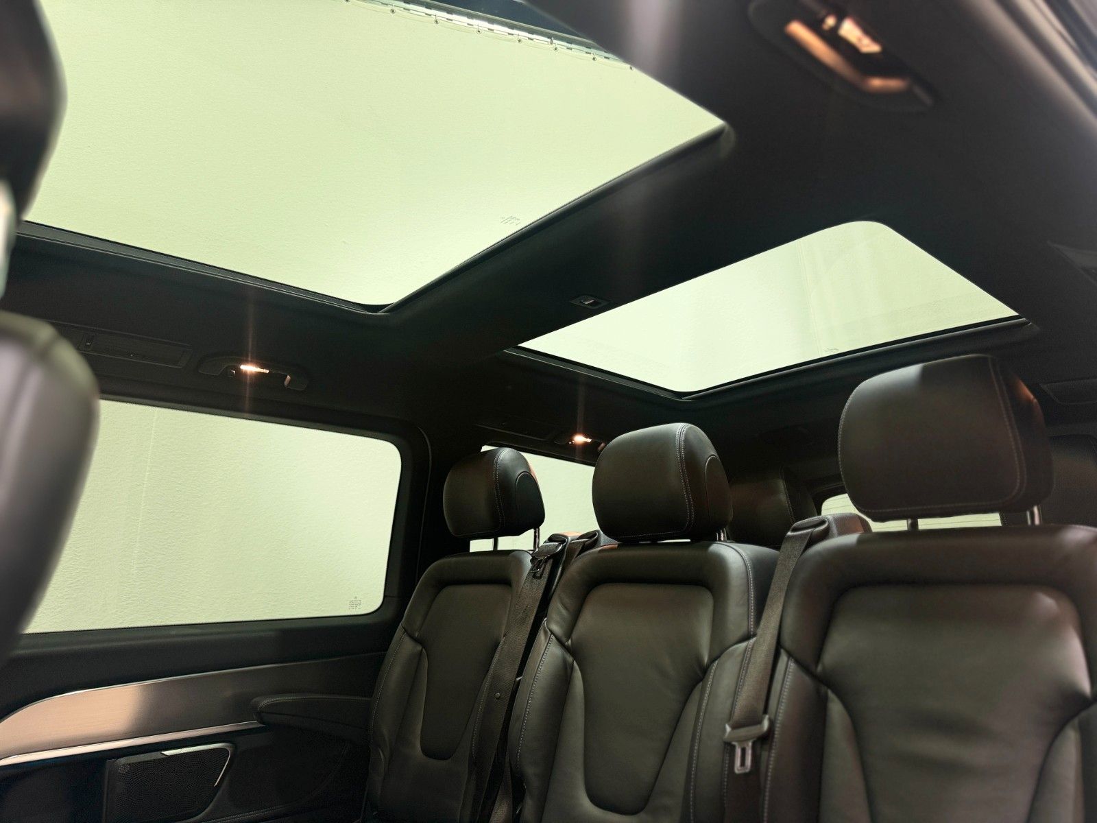 Fahrzeugabbildung Mercedes-Benz V250/Burmester/360°/4Matic/ExclusiveEdition/Lang