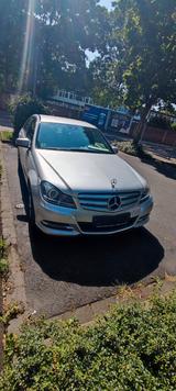 Mercedes-Benz c220 - Mercedes-Benz 220 aus 2013