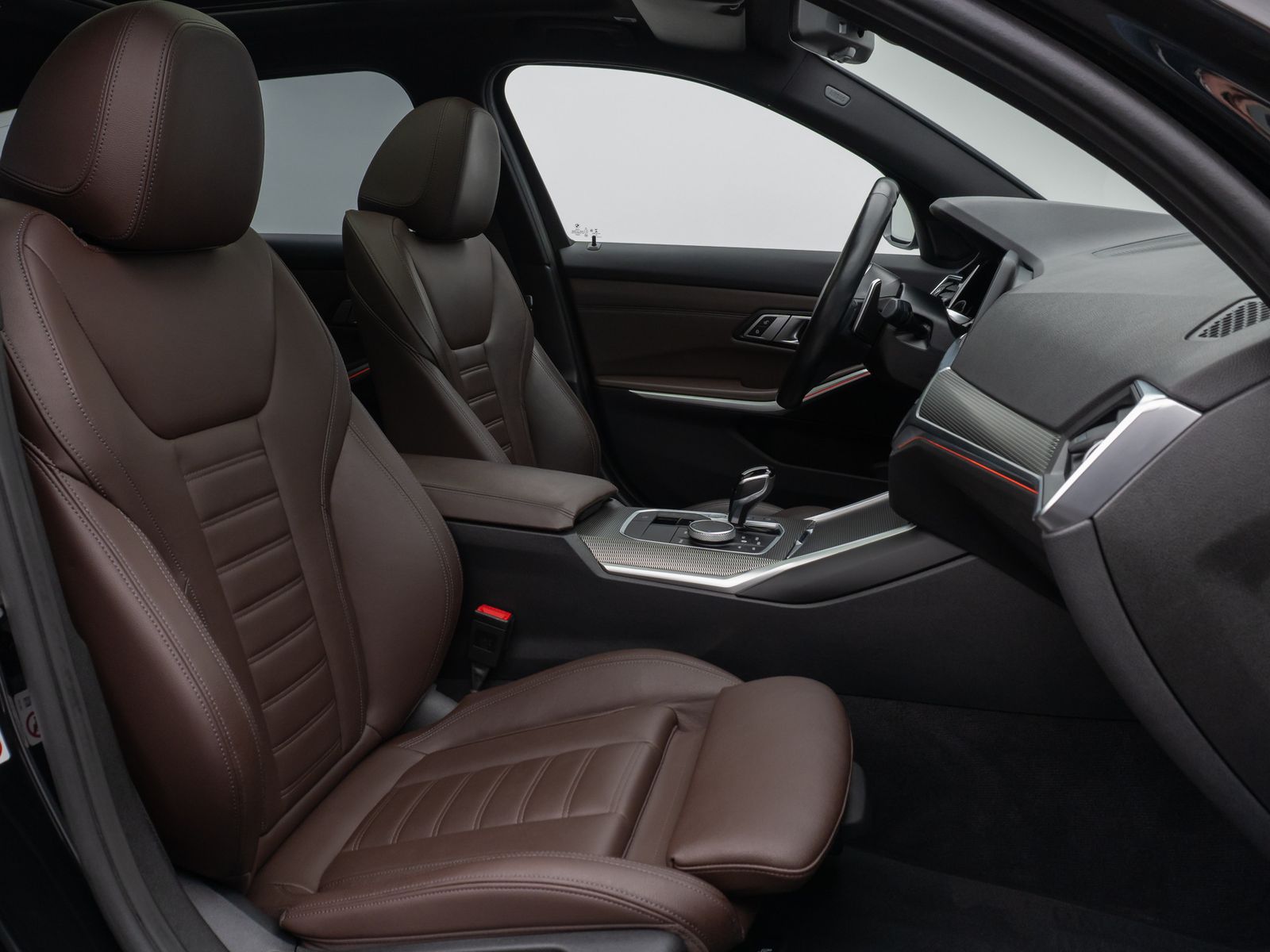 Fahrzeugabbildung BMW 320d  M Sport Panorama Kamera Laser DAB HiFi AHK