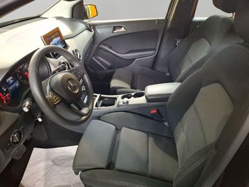 Mercedes B 200 - 10