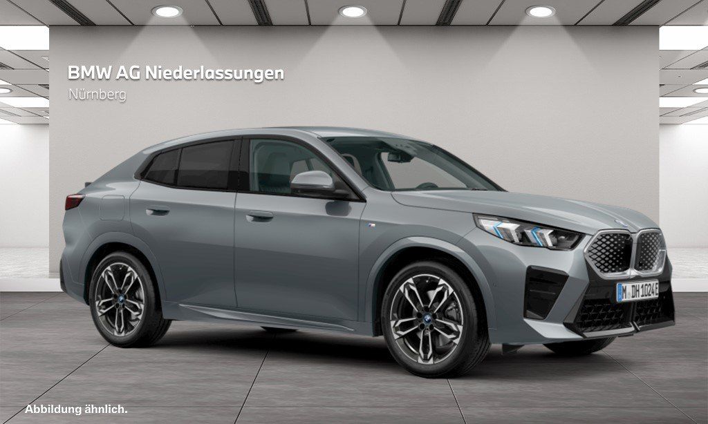 BMW iX2 - Bild 10