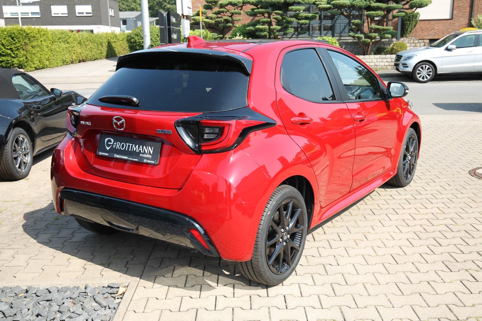 Mazda 2 Hybrid - Bild 2