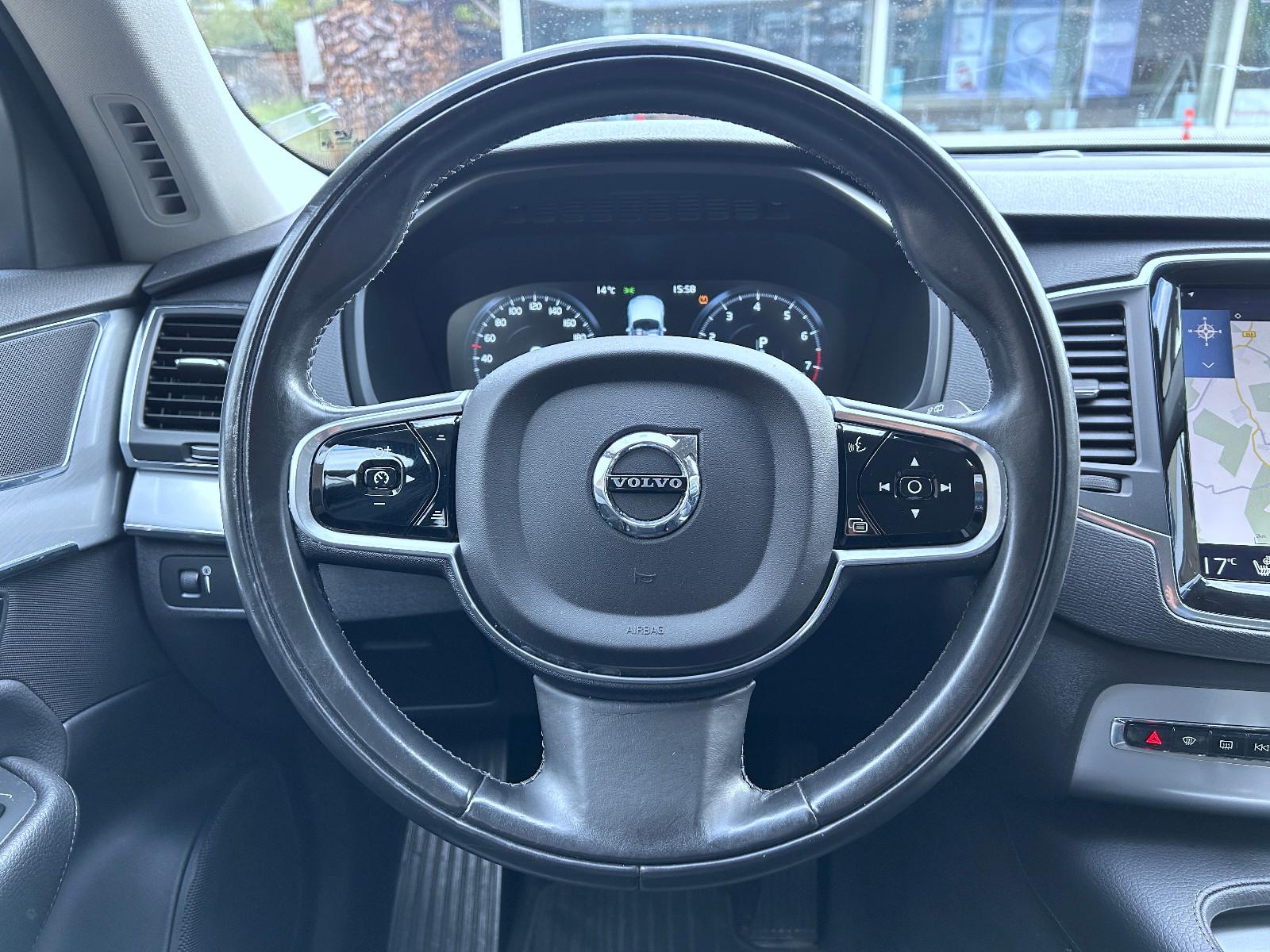 Volvo XC90 T6. 2,0 Ltr. Aut AWD Navi LED Leder Tüv NEU
