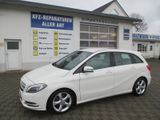 Mercedes-Benz B 180 Autom., Sportpaket, Navi