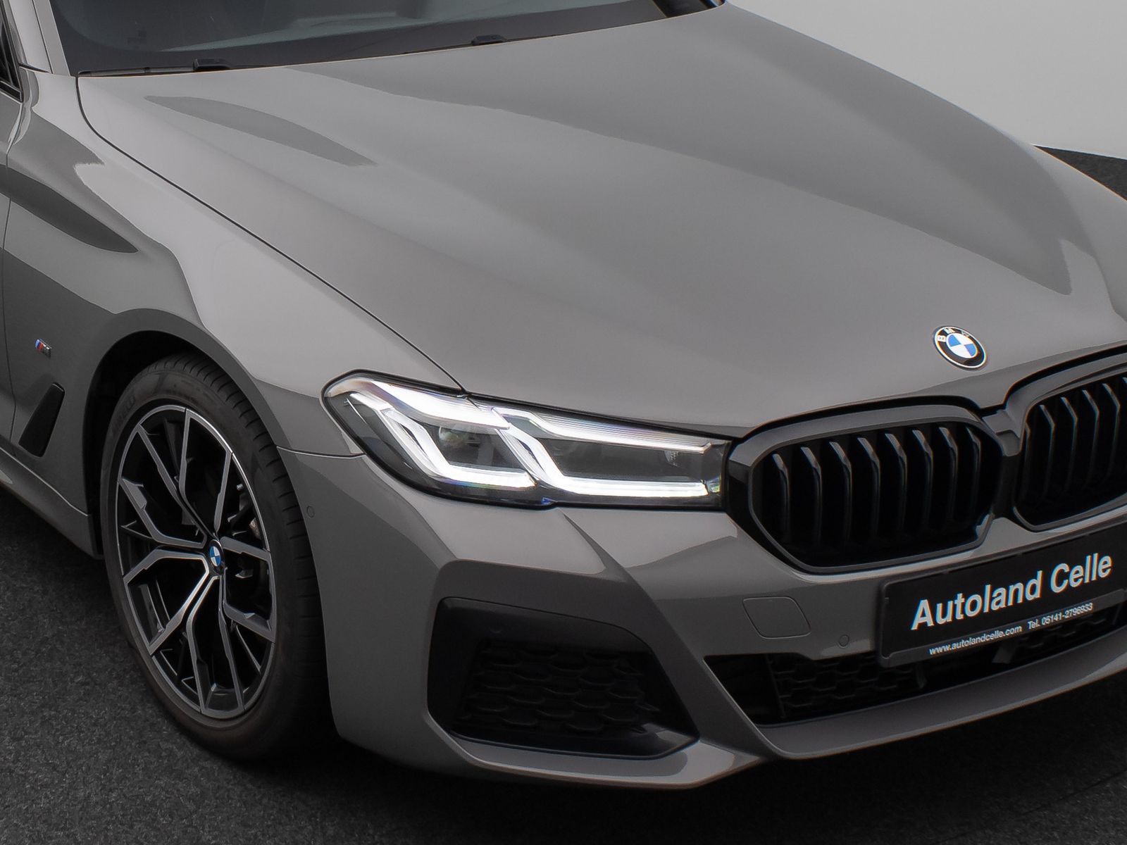 Fahrzeugabbildung BMW 520d M Sport DAB H/K PDC Stop&Go Fernlichtassist