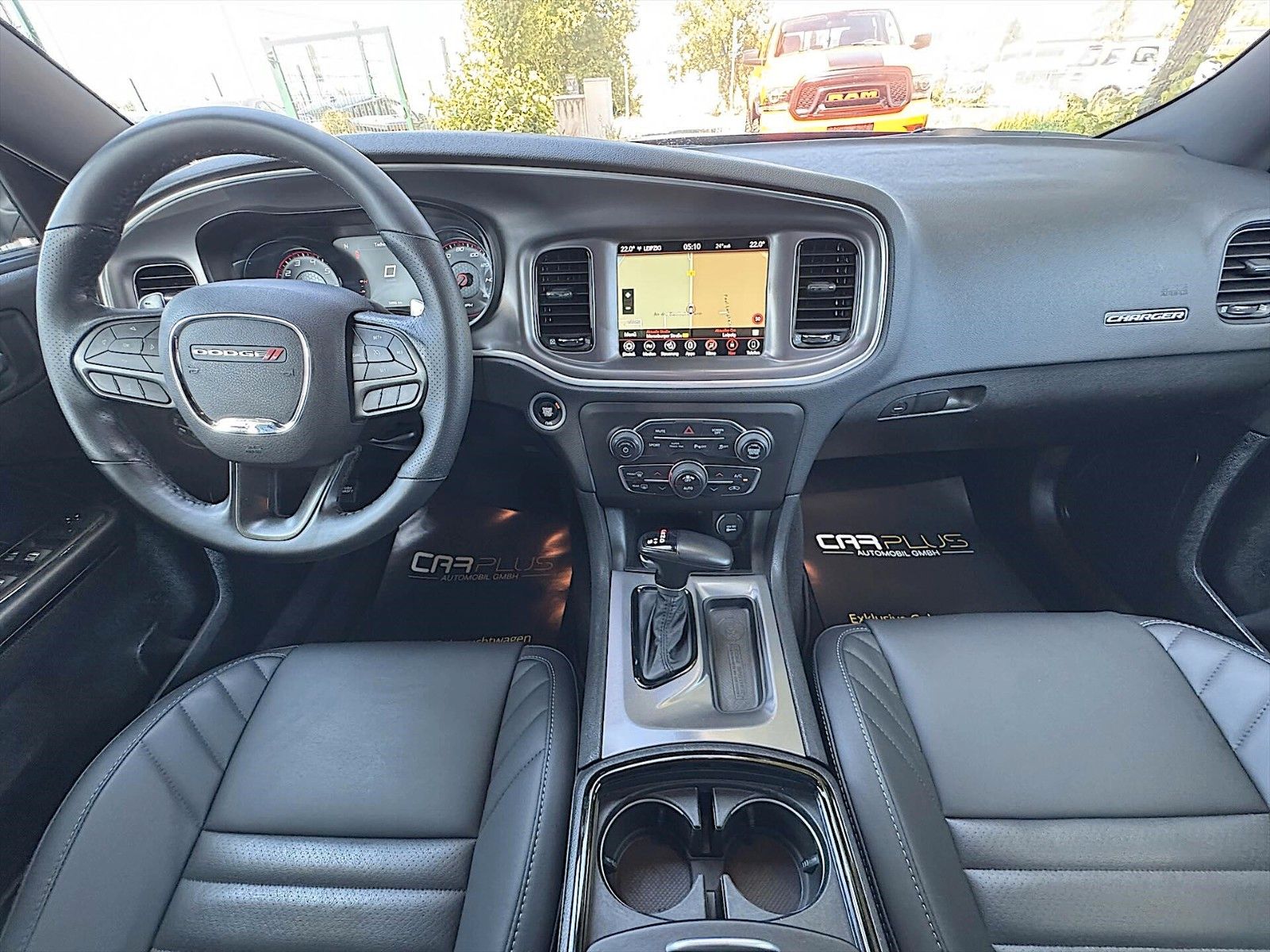 Fahrzeugabbildung Dodge Charger 5.7 V8 HEMI SRT R/T BLACK Performance