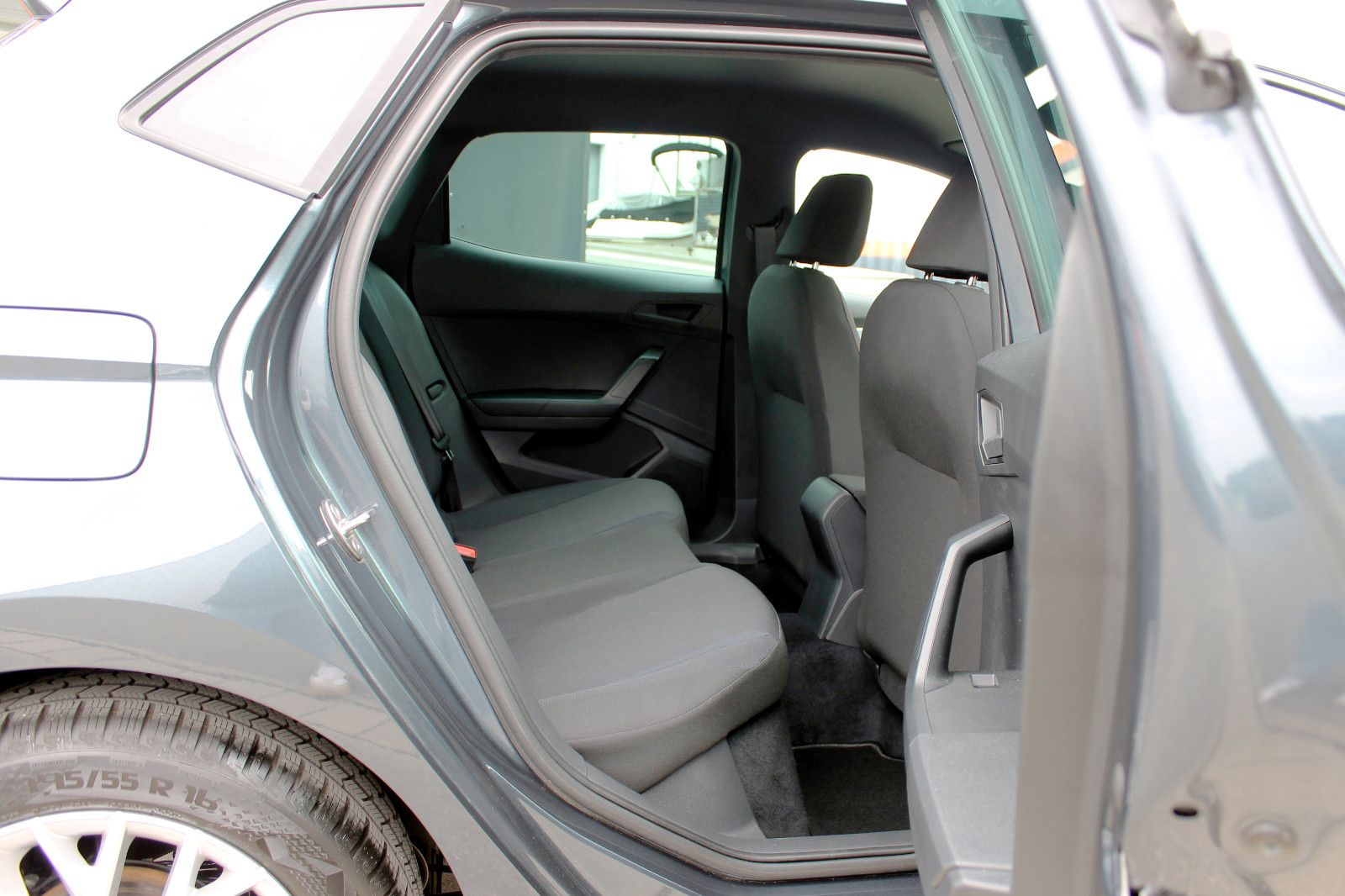 Fahrzeugabbildung SEAT Ibiza 1.0 TSI DSG FR-Line Temp. PDC KAM LED SHZ