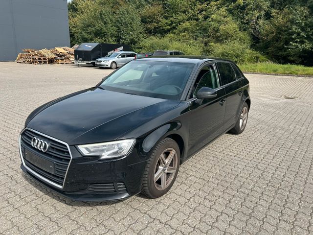 Audi A3 1.6 TDI sport Sportback*NAVI* NR. 2353