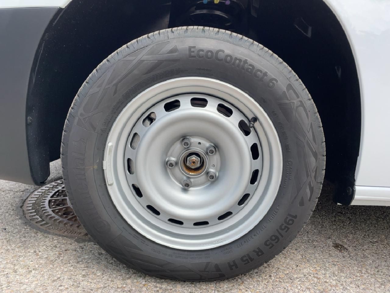Fahrzeugabbildung Toyota Proace City L1 Meister 1,5L Full Link Freisprech