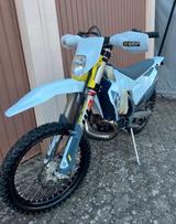 Husqvarna TE 250i  - HUSQVARNA TE 250
