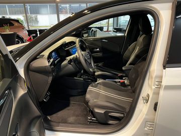 Bild 9 Opel Corsa GS - SHZ | LHZ | RFK | PDC vo u. hi