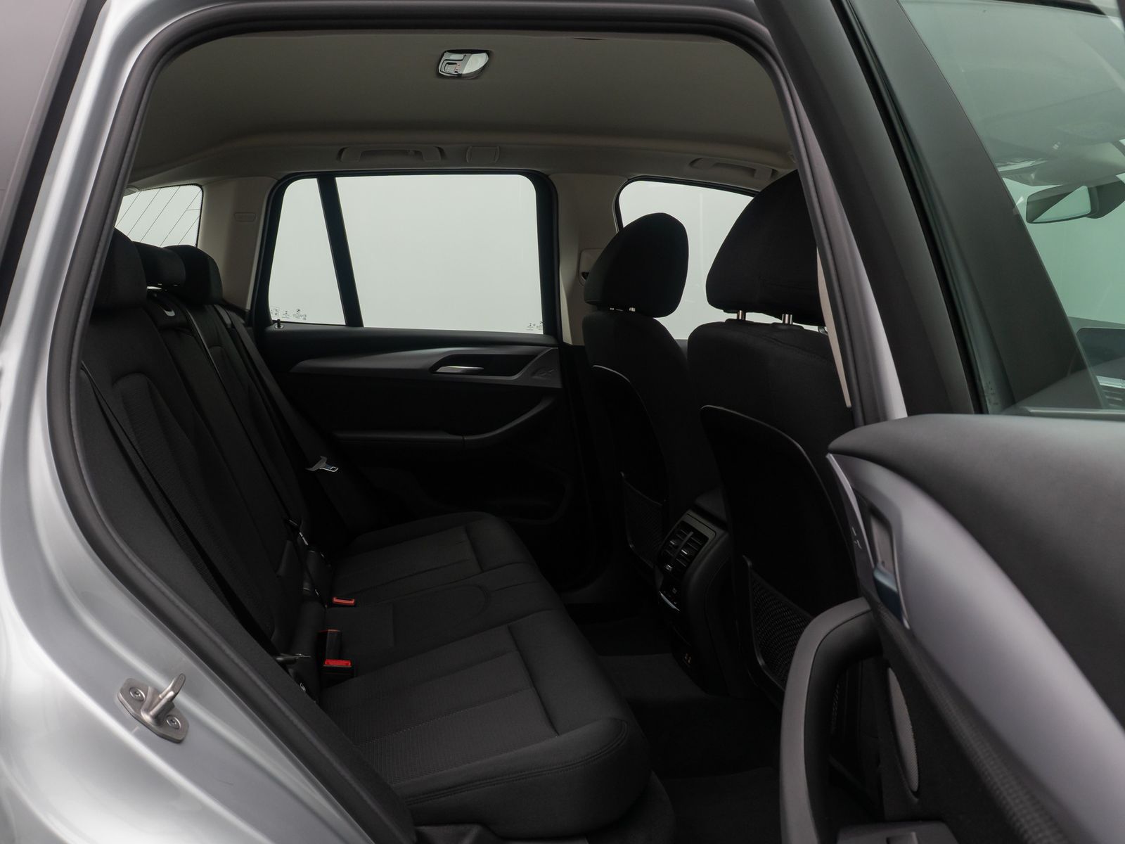 Fahrzeugabbildung BMW X3 xD30e Kamera DAB DriveAs Cockpit+ Geschwindig