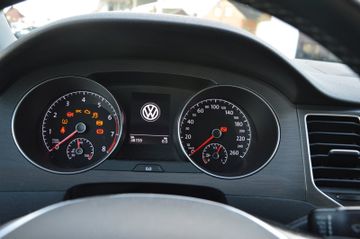 Volkswagen Golf Sportsvan VII  1.0 TSI DSG BMT Comfortline 