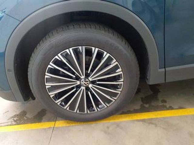 Fahrzeugabbildung Volkswagen Tiguan 1.5 eTSI DSG GOAL NAVI AHK GJR LED