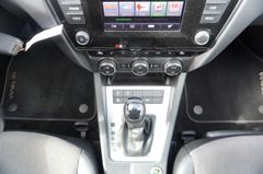 Fahrzeugabbildung Skoda Octavia Combi Elegance DSG Tempomat Klim SHZ PDC