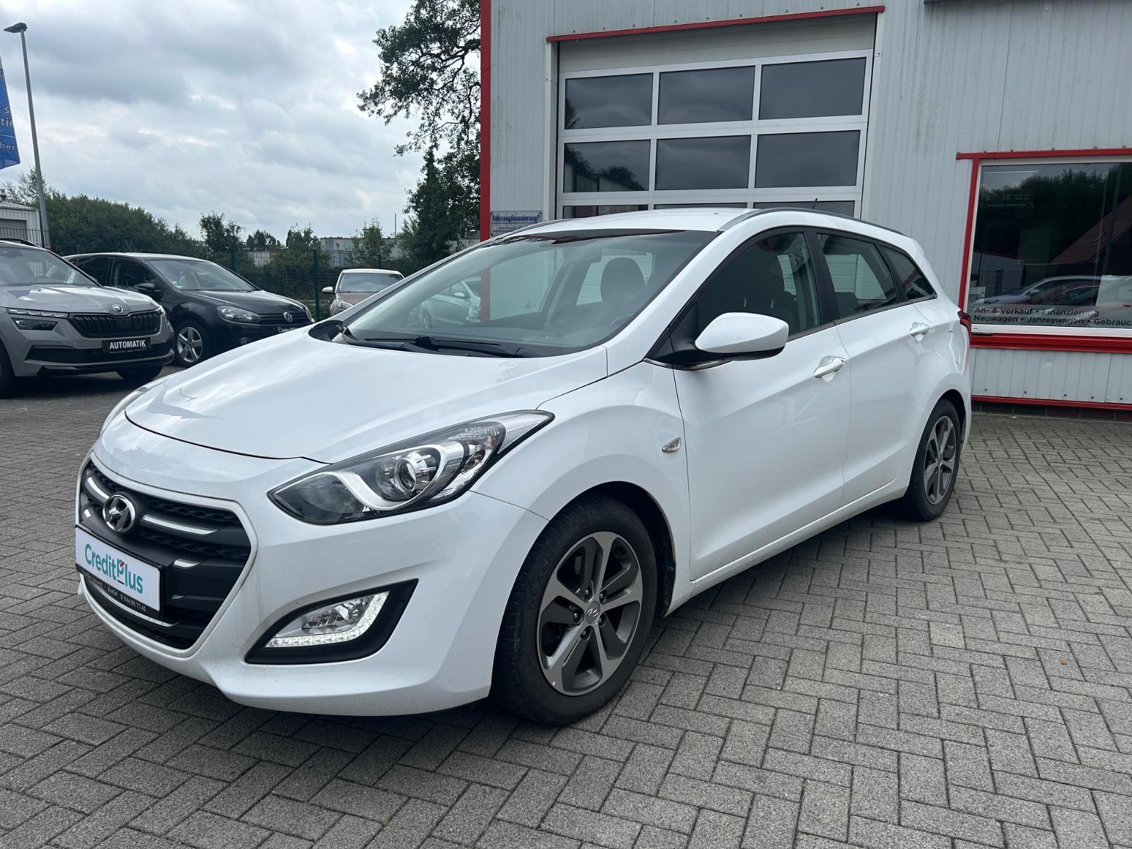 Hyundai i30 cw blue Style