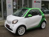 Smart ForTwo fortwo cabrio electric drive / EQ - Smart ForTwo mit Elektro-Antrieb: Cabrio