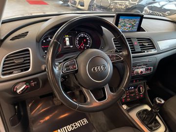 Audi Q3 design quattro *BI-XENON*PDC*NAVI*SHZ*MFL*LED