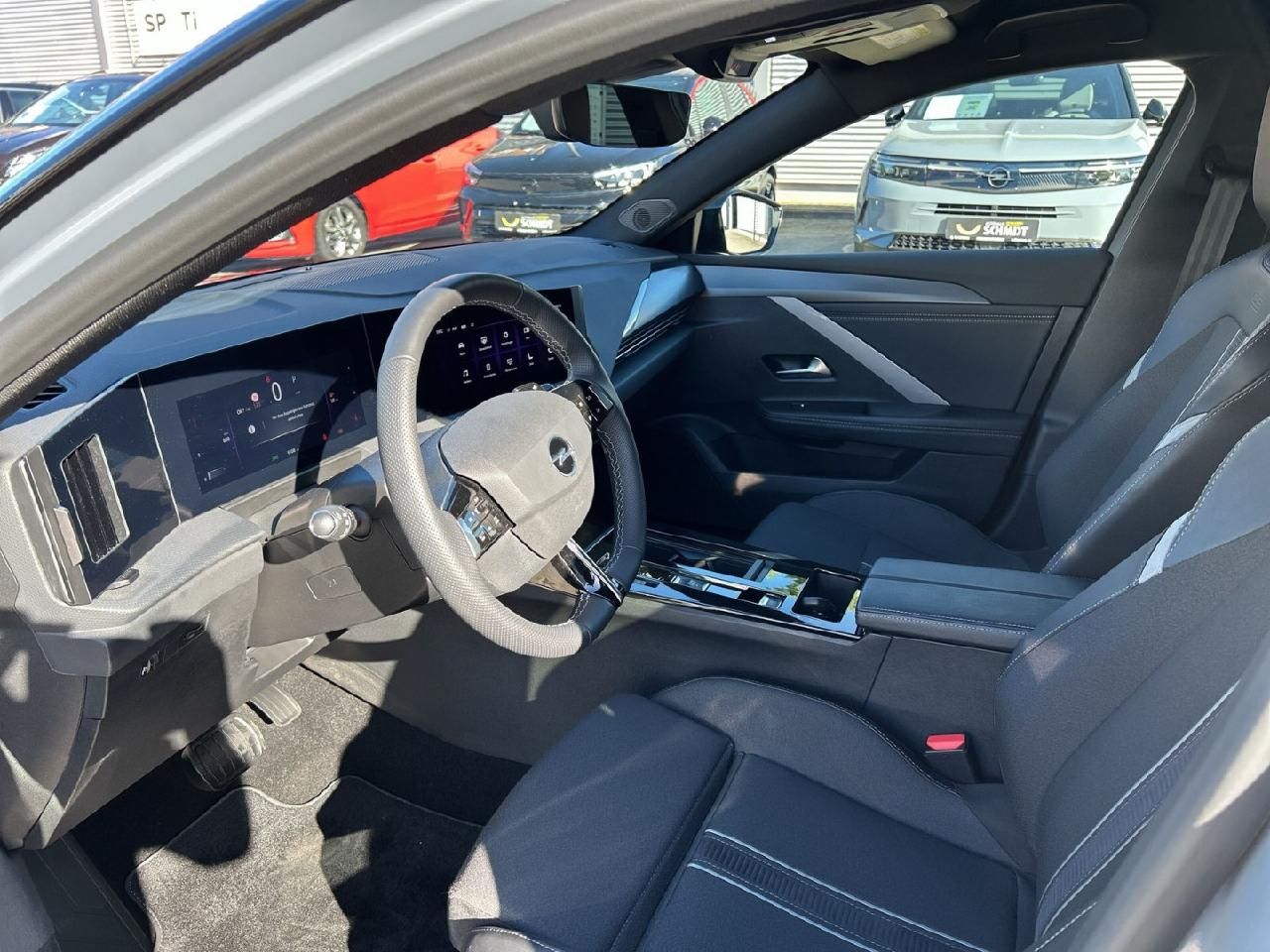 Fahrzeugabbildung Opel Astra L Sports Tourer GS AT-8